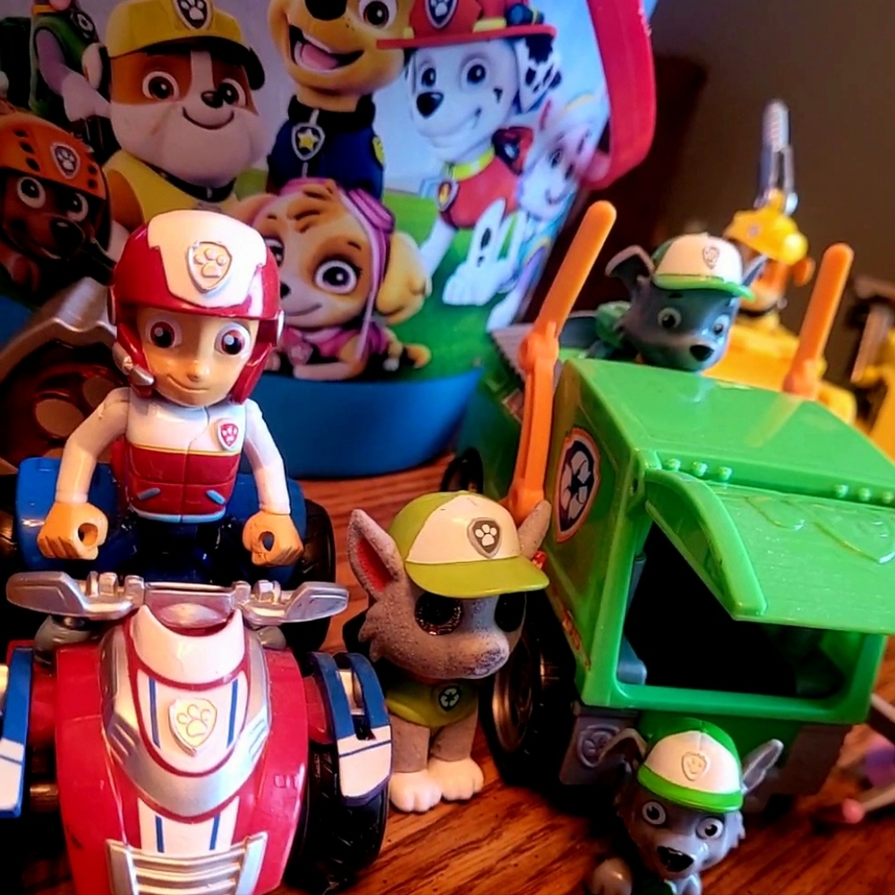 PAW PATROL TOY BUNDLE WITH STORAGE BUCKET-toys for your little Paw Patrol fan!